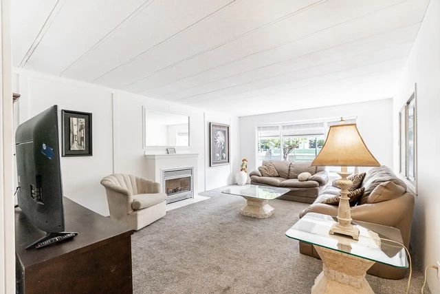 13650 80 Avenue 5, Surrey