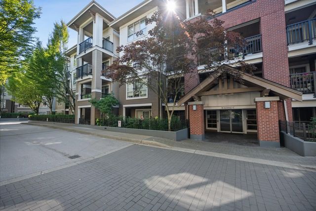 8929 202 Street C207, Langley