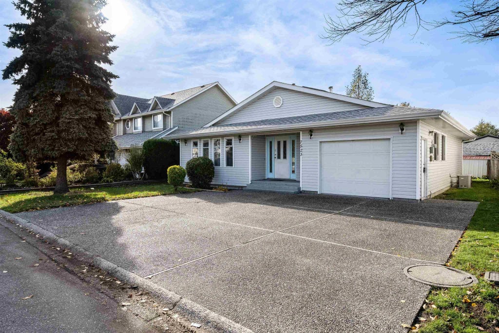 7523 Garnet Drive, Chilliwack