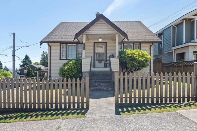 454 Elmer Street, New Westminster