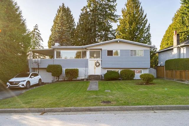 428 Midvale Street, Coquitlam