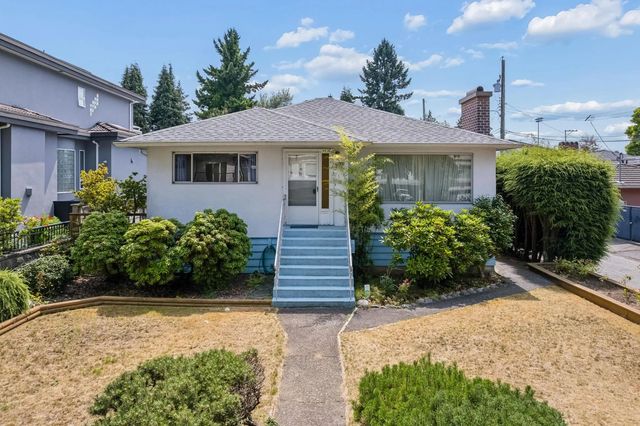 3126 Waverley Avenue, Vancouver