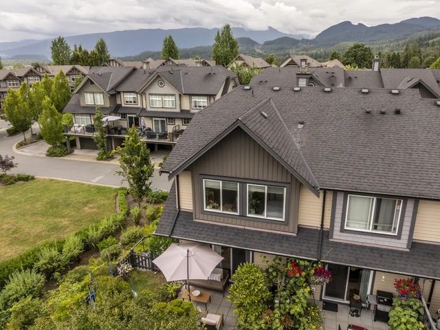 13819 232 Street 106, Maple Ridge