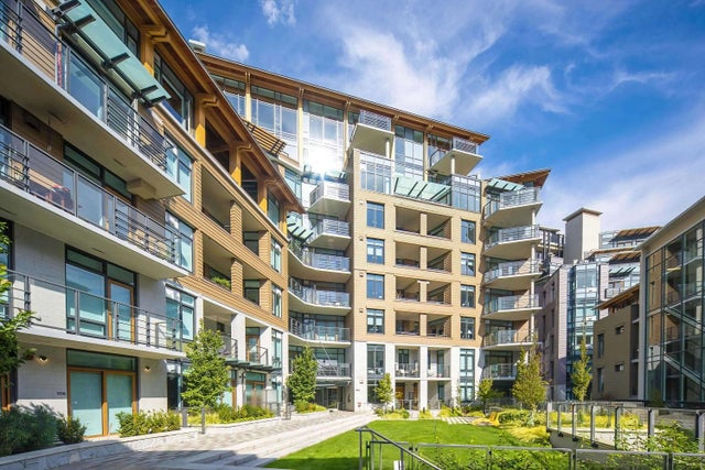 6687 Nelson Avenue 406, Vancouver