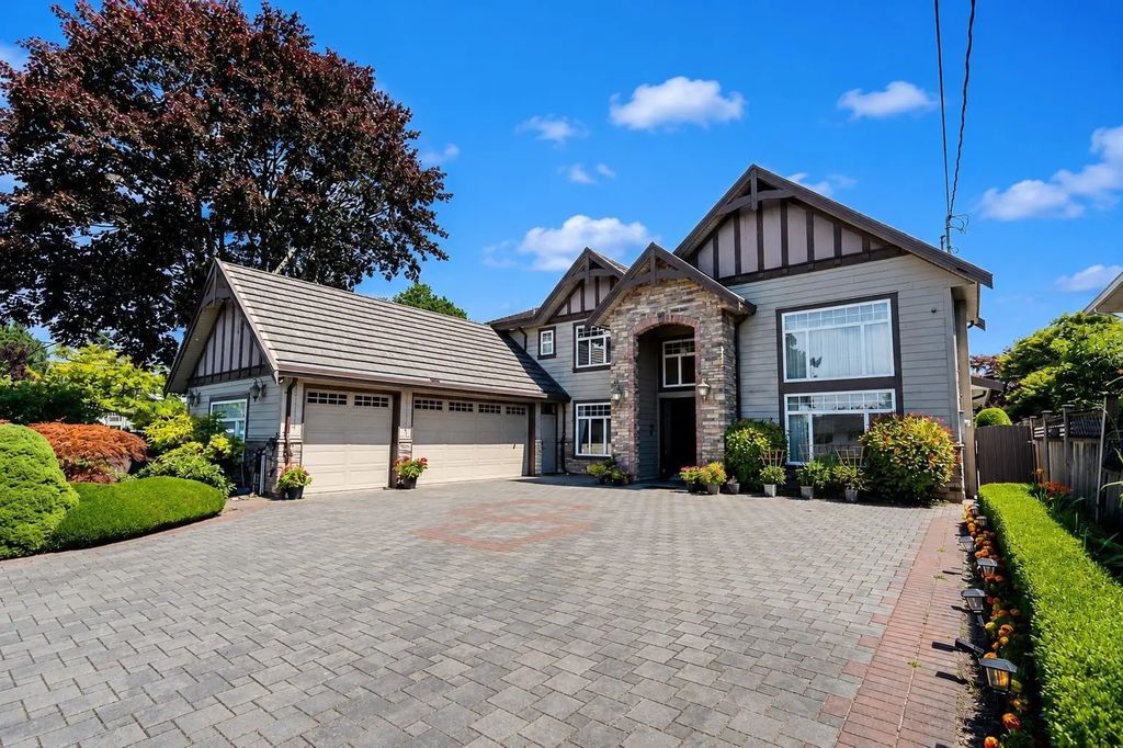 8800 Moore Road, Richmond