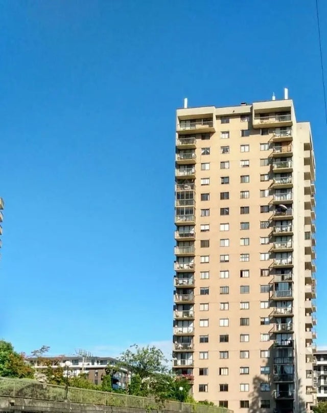 145 St. Georges Avenue 402, North Vancouver