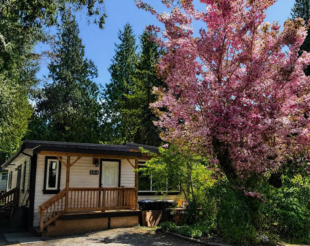 1830 Mamquam Road 203, Squamish