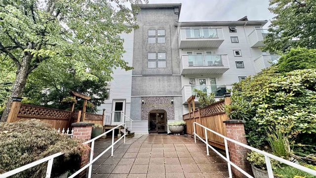 2983 Cambridge Street 403, Port Coquitlam