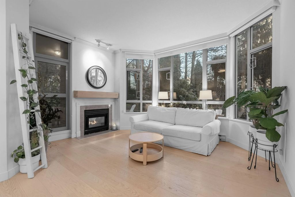 160 W Keith Road 101, North Vancouver
