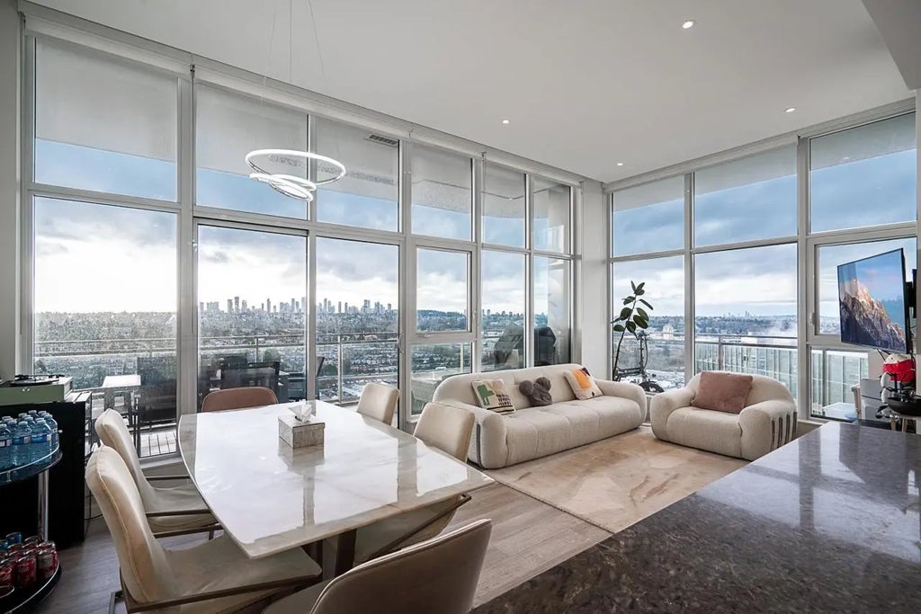 5333 Goring Street 3105, Burnaby