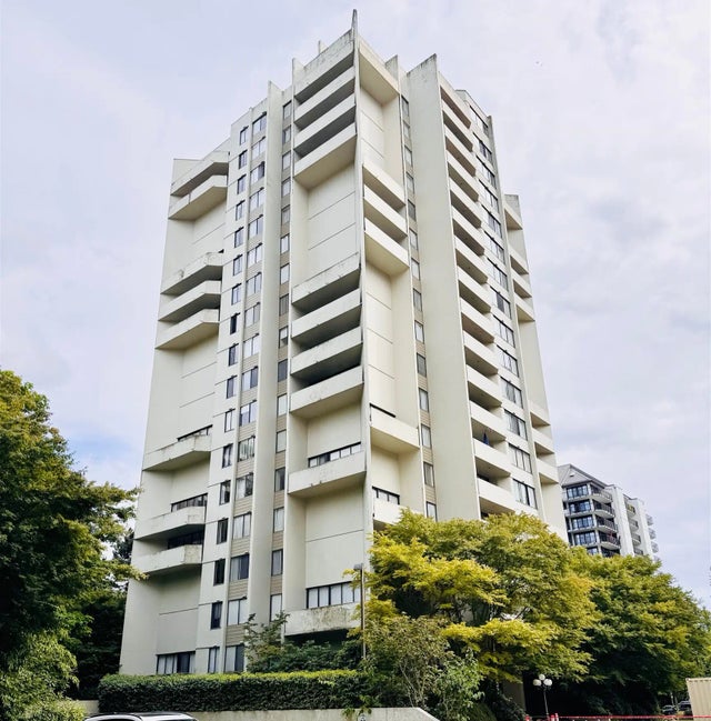 4105 Maywood Street 1704, Burnaby