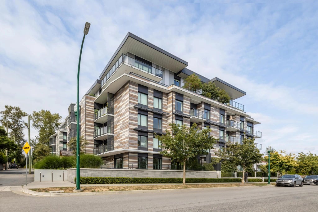 477 W 59th Avenue 202, Vancouver