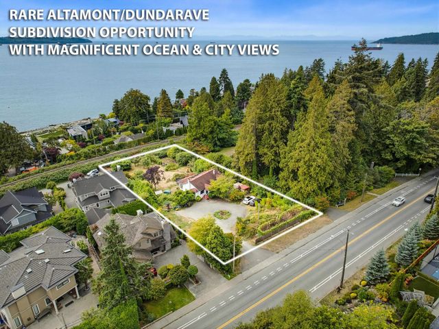 2820 Marine Drive, West Vancouver