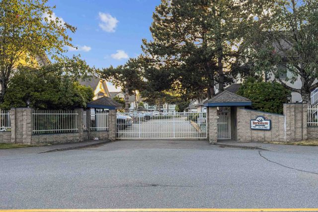 7837 120a Street 113, Surrey
