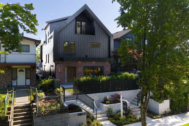 258 E 19 Avenue 1, Vancouver