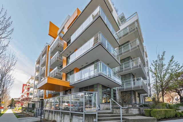 655 W 41st Avenue 202, Vancouver