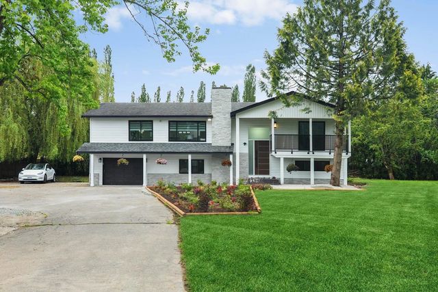 23222 56 Avenue, Langley