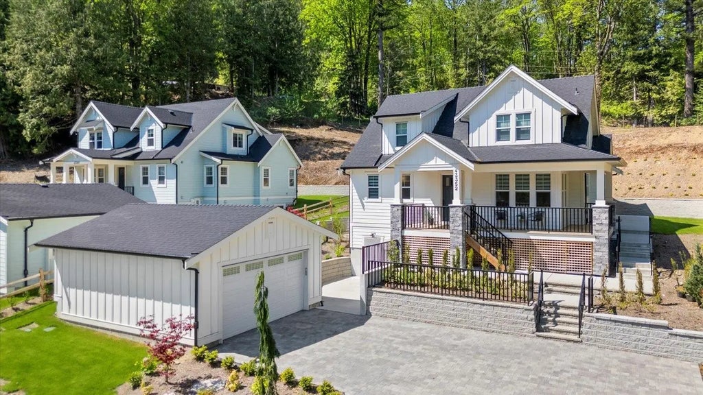 43352 Blue Grouse Lane, Lindell Beach