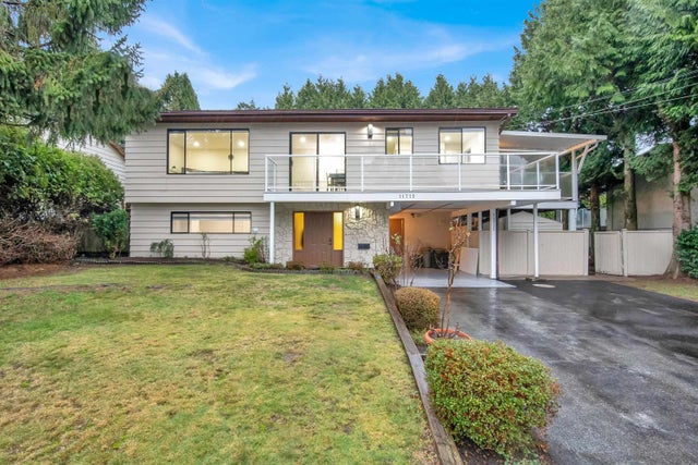 11715 83a Avenue, Delta