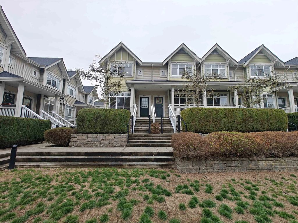 3265 Clermont Mews, Vancouver