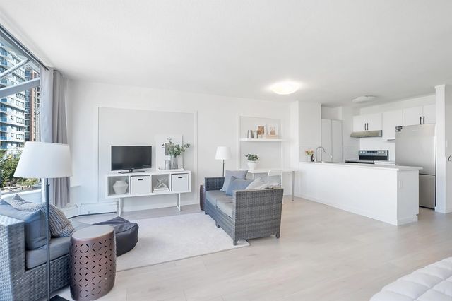 1330 Burrard Street 611, Vancouver