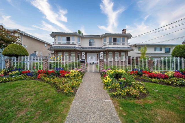 5091 Sidley Street, Burnaby