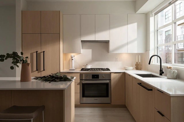 2045 Heritage Park Lane 125, North Vancouver