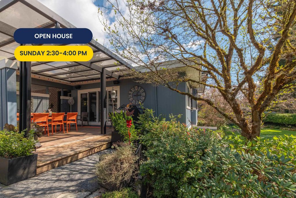 3669 Edgemont Boulevard, North Vancouver