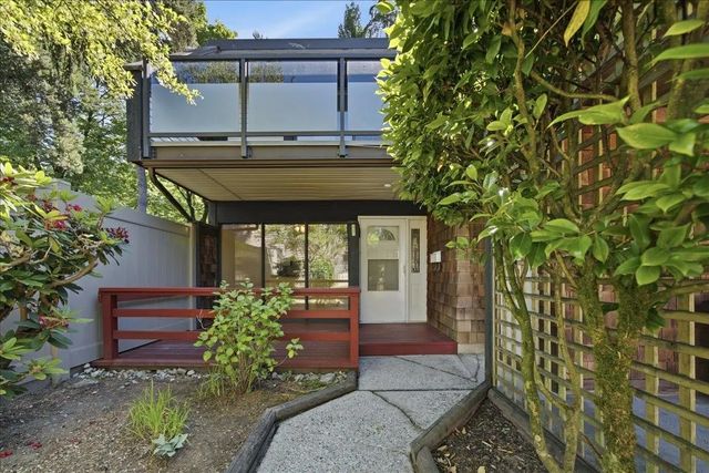 9981 Millburn Court, Burnaby
