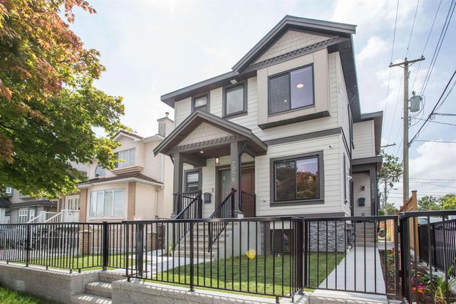 2028 E 42nd Avenue, Vancouver
