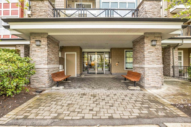 7088 Mont Royal Square 403, Vancouver