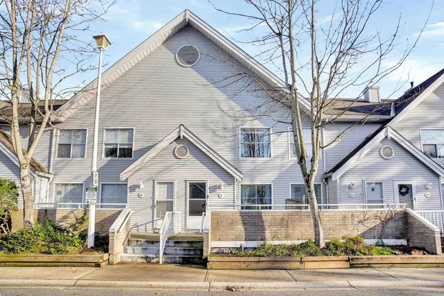13706 74 Avenue 38, Surrey