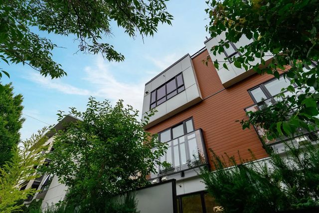 520 W 28th Avenue 18, Vancouver