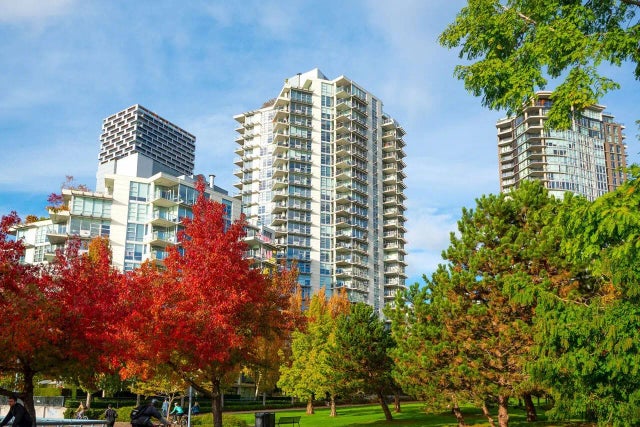 638 Beach Crescent 305, Vancouver