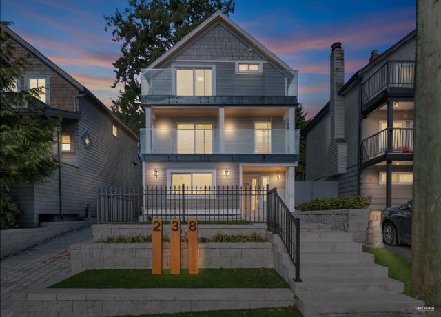 238 E 28th Street, North Vancouver