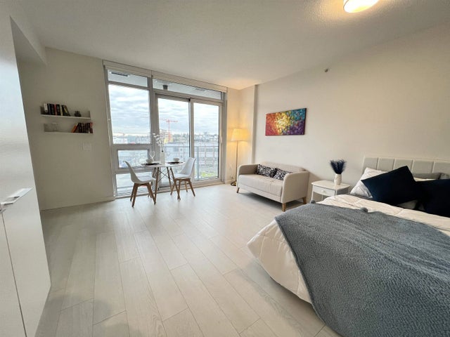 180 E 2nd Avenue 809, Vancouver