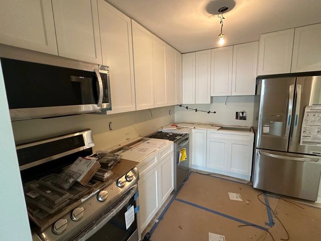 710 Seventh Avenue 401, New Westminster