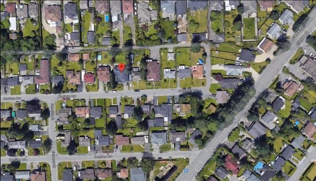 635 Harrison Avenue, Coquitlam