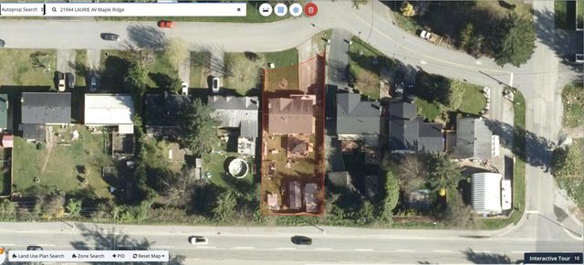 21944 Laurie Avenue, Maple Ridge