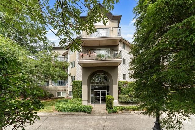 32725 George Ferguson Way 222, Abbotsford