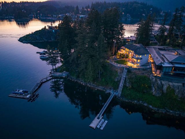 242 Turtlehead Road, Belcarra