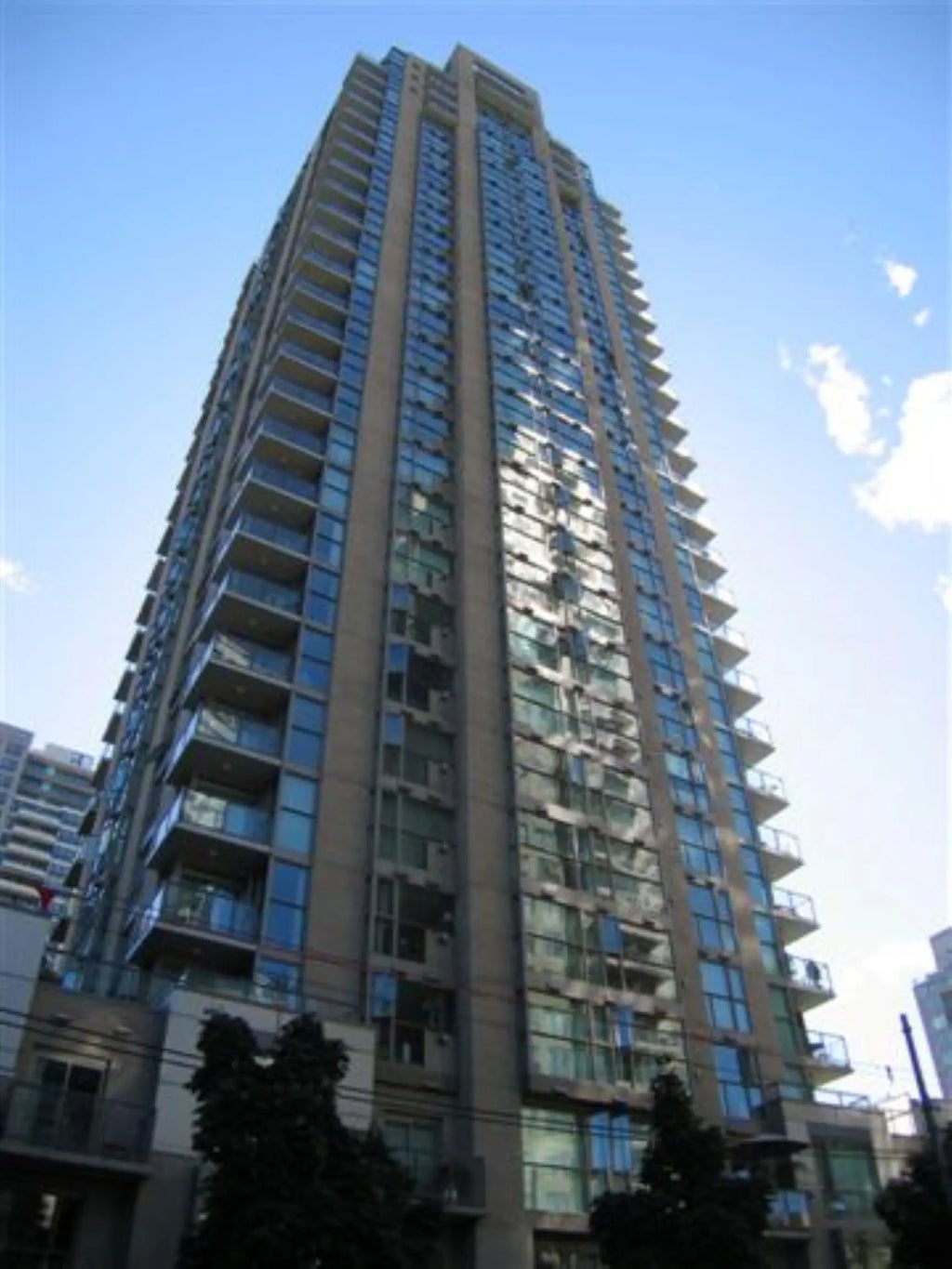 928 Richards Street 906, Vancouver