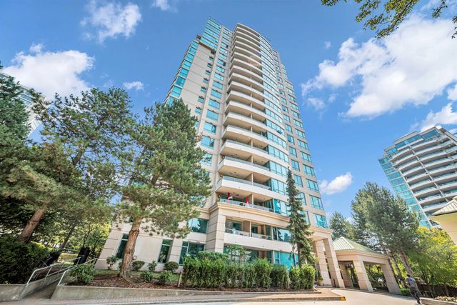 6611 Southoaks Crescent 803, Burnaby