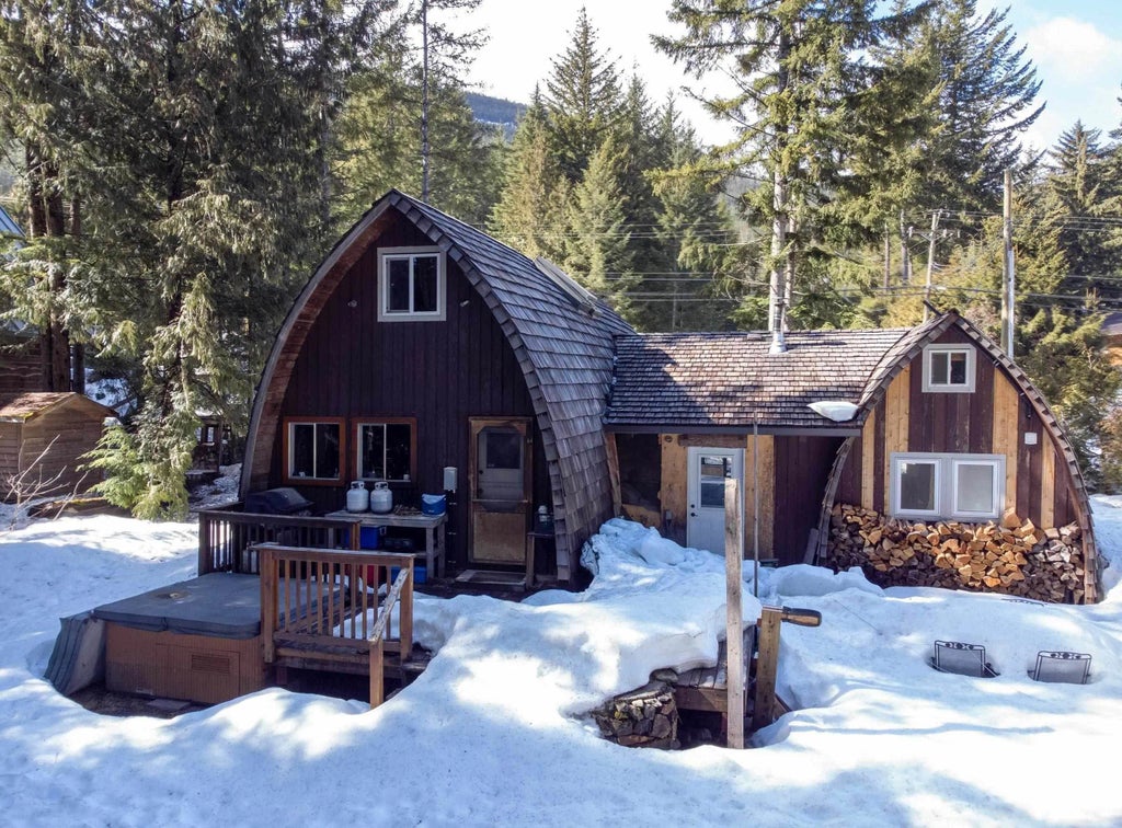 8160 Alpine Way, Whistler