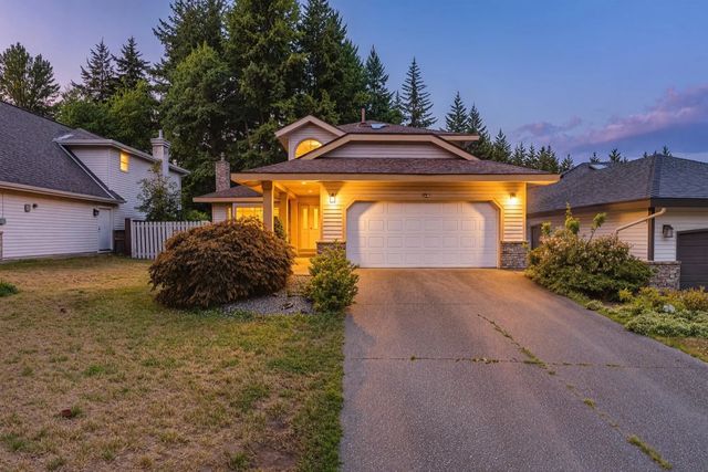 1565 Bramble Lane, Coquitlam