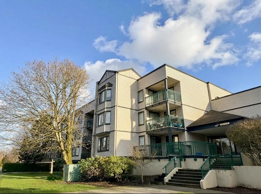 20454 53 Avenue 217, Langley