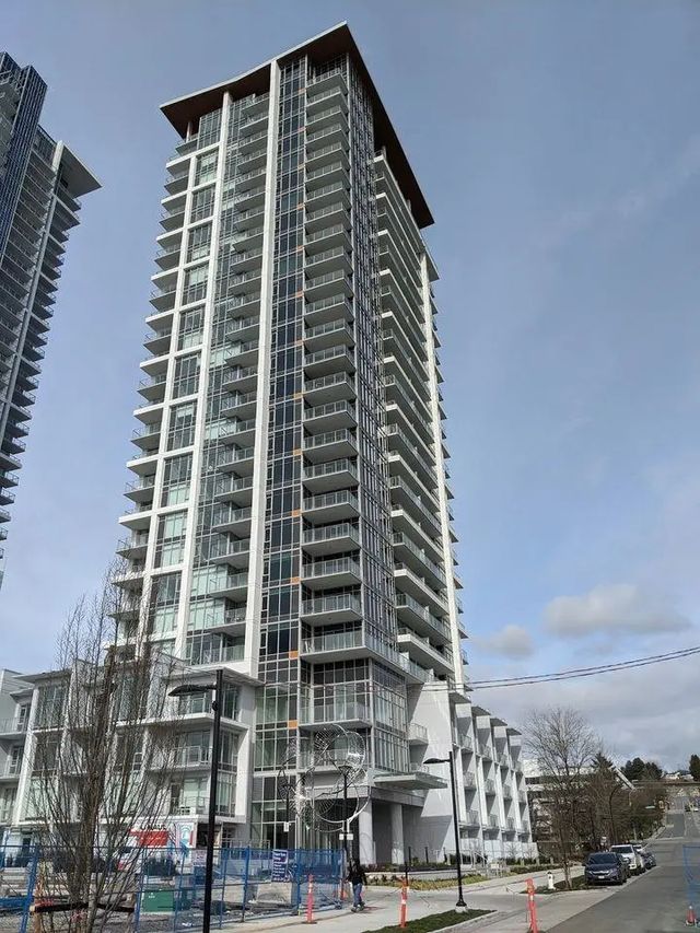 2351 Beta Avenue 2504, Burnaby