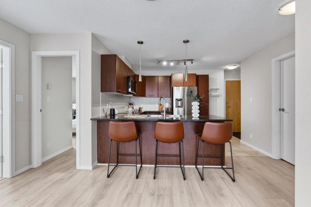 1155 Seymour Street 906, Vancouver