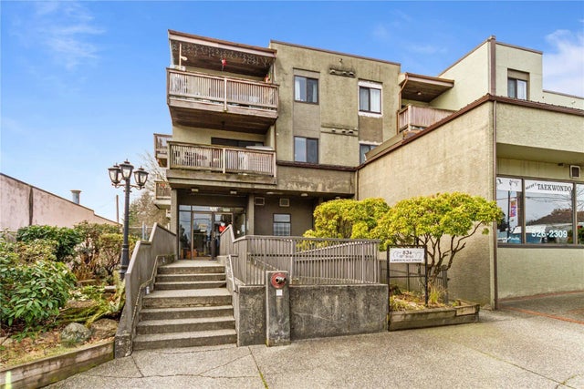 836 Twelfth Street 107, New Westminster
