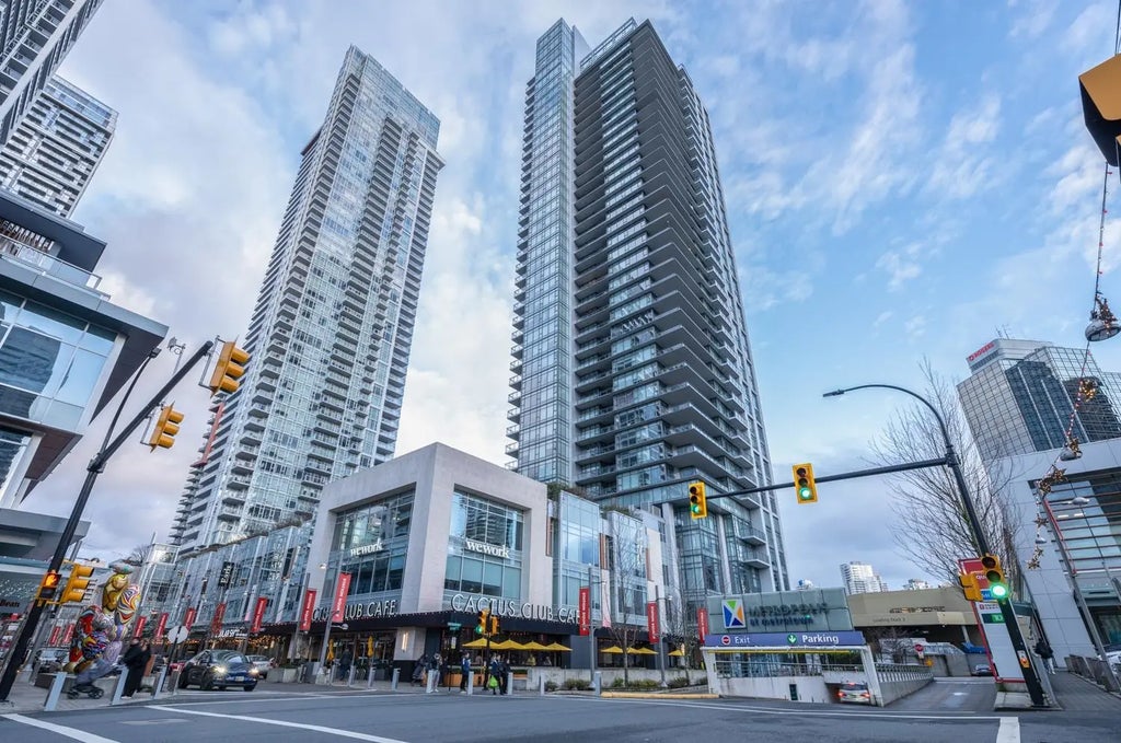 6098 Station Street 2308, Burnaby